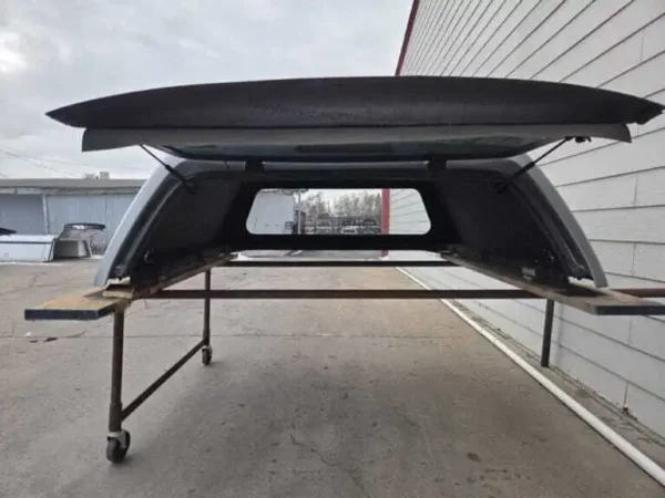 The SnugTop Rebel topper for Chevrolet Silverado 1500 delivers secure truck bed storage, premium curved-glass styling, and dependable weather-resistant protection for work, travel, camping, and daily driving. The SnugTop Rebel topper for Chevrolet Silverado 1500 delivers secure truck bed storage, premium curved-glass styling, and dependable weather-resistant protection for work, travel, camping, and daily driving.