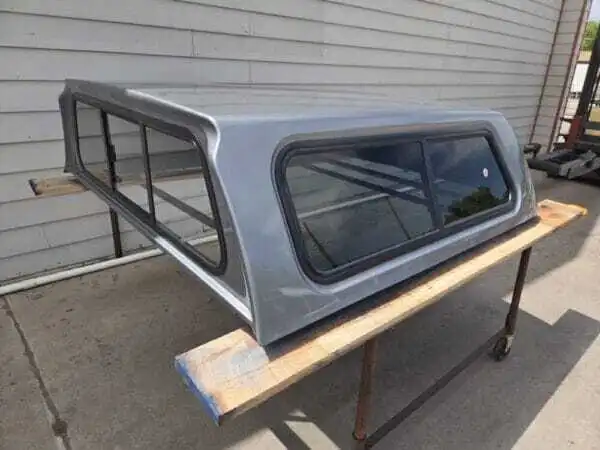 Silverado 1500 topper, LEER 100XR truck cap, Chevrolet Silverado camper shell, fiberglass truck topper, truck bed cap, cargo protection, pickup truck accessories