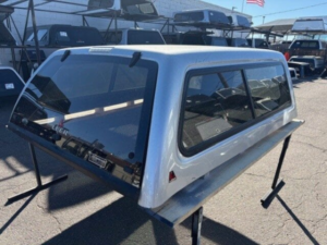 The LEER 100XR topper for Ford F250 delivers secure truck bed storage, premium styling, weather-resistant protection, and dependable performance for work, travel, camping, and daily driving. The LEER 100XR topper for Ford F250 delivers secure truck bed storage, premium styling, weather-resistant protection, and dependable performance for work, travel, camping, and daily driving.
