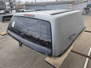 The SnugTop Rebel topper for Chevrolet Silverado 1500 delivers secure truck bed storage, premium curved-glass styling, and dependable weather-resistant protection for work, travel, camping, and daily driving.