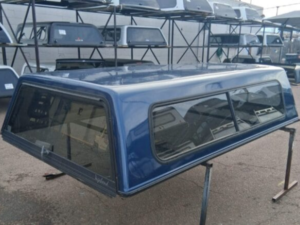 The Raider Vagabond topper for Ram 2500 delivers secure truck bed storage, rugged fiberglass durability, and dependable weather-resistant protection for work, camping, travel, and heavy-duty daily use.