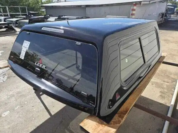 Ram 1500 topper, LEER 100XR truck cap, Ram 1500 camper shell, fiberglass truck topper, truck bed cap, cargo protection, pickup truck accessories Ram 1500 topper, LEER 100XR truck cap, Ram 1500 camper shell, fiberglass truck topper, truck bed cap, cargo protection, pickup truck accessories